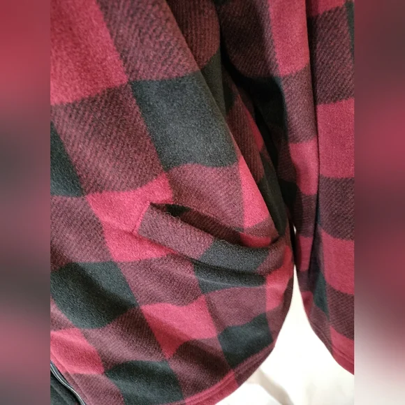EUC! Denim & Co Red & Black Buffalo Plaid Fleece Jacket. Size L - Picture 3 of 7